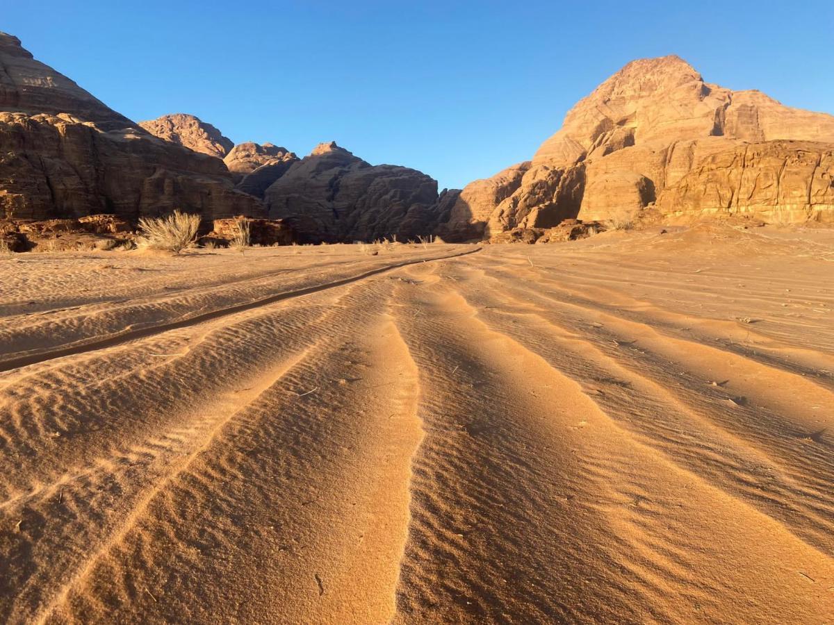 Wadi Rum Albasli Екстериор снимка