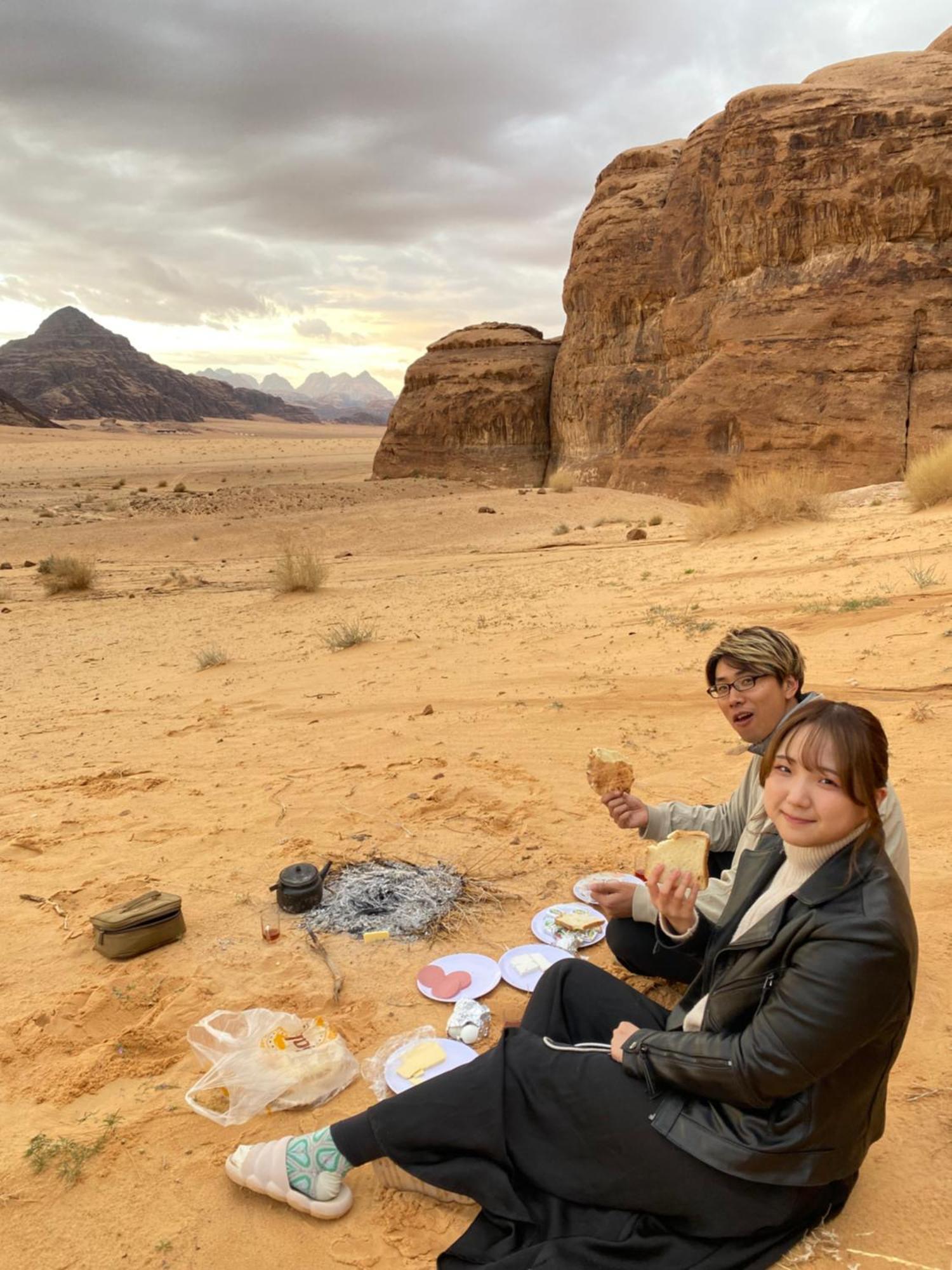 Wadi Rum Albasli Екстериор снимка