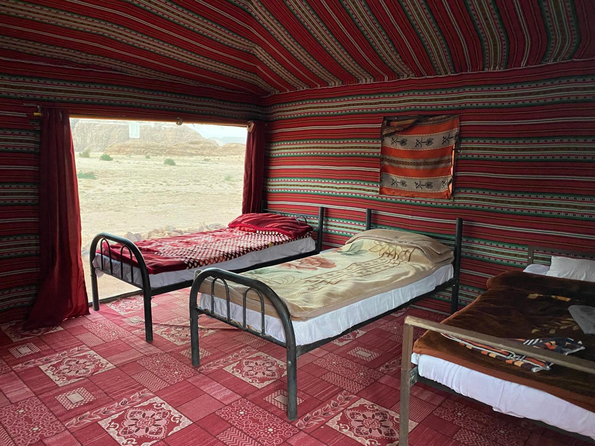 Wadi Rum Albasli Екстериор снимка